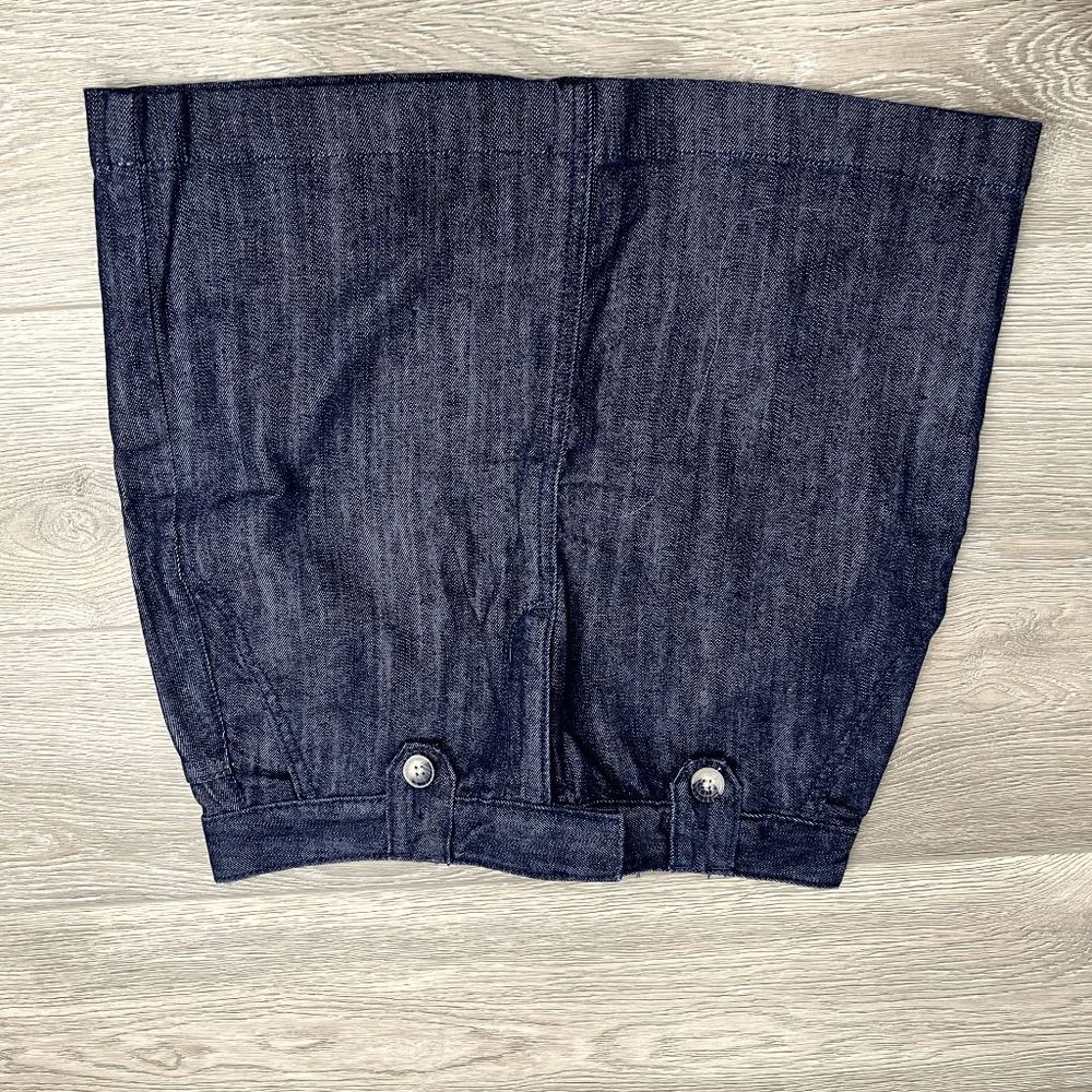 Banana Republic Size 4 Denim Pencil Skirt